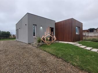 https://web5.gallito.com.uy/casa-en-venta-a-estrenar-barrio-4h-inmuebles-27662110