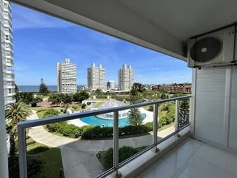 https://web5.gallito.com.uy/oportunidad-apartamento-en-venta-en-la-mansa-inmuebles-24460497