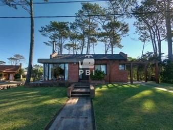 https://web5.gallito.com.uy/casa-en-alquiler-temporario-tio-tom-3-dormitorios-inmuebles-27539591