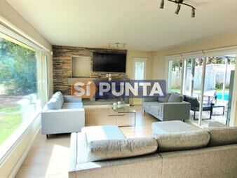 https://web5.gallito.com.uy/casa-en-alquiler-de-temporada-marly-capacidad-inmuebles-27609429
