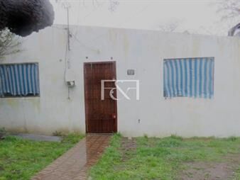 https://web5.gallito.com.uy/terreno-mas-casa-a-reciclar-en-la-teja-inmuebles-24598363