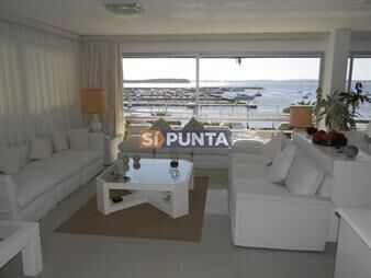 https://web5.gallito.com.uy/apartamento-en-venta-peninsula-inmuebles-27609345