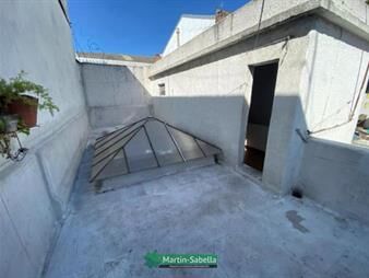 https://www.gallito.com.uy/apartamento-en-alquiler-la-comercial-inmuebles-27662750