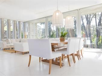 https://www.gallito.com.uy/casa-en-venta-de-4-dormitorios-en-rincon-del-inmuebles-27547912