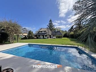 https://web5.gallito.com.uy/casa-en-pinares-a-3-cuadras-de-la-playa-inmuebles-27662893