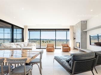 https://www.gallito.com.uy/casa-en-laguna-de-los-cisnes-moderna-inmuebles-27603356