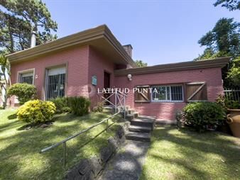 https://web5.gallito.com.uy/casa-3-dormitorios-lugano-inmuebles-27478174