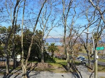 https://web5.gallito.com.uy/venta-casa-en-capurro-3-dormitorios-y-cocheras-inmuebles-27642638