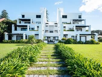 https://web5.gallito.com.uy/caleta-de-lobos-playa-brava-ph-duplex-inmuebles-27667147
