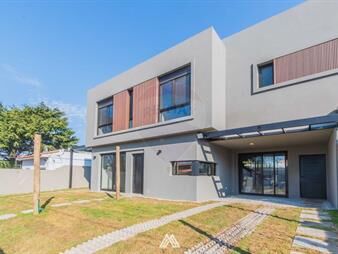 https://web5.gallito.com.uy/venta-casa-3-dorm-jardin-cochera-carrasco-norte-inmuebles-26055933