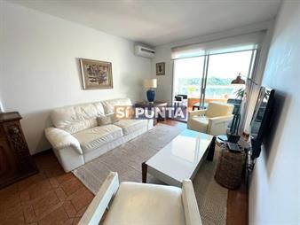 https://web5.gallito.com.uy/apartamento-en-venta-zona-shopping-punta-2-y-inmuebles-27670265