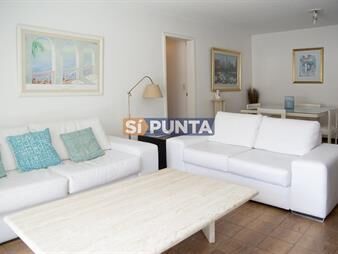 https://web5.gallito.com.uy/apartamento-de-2-dormitorios-en-venta-roosevelt-inmuebles-27670266
