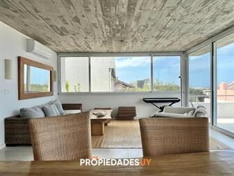 https://www.gallito.com.uy/casa-en-alquiler-de-verano-en-playa-bikini-inmuebles-27670494