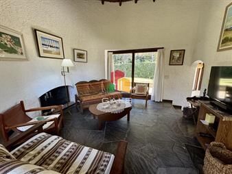 https://web5.gallito.com.uy/casa-en-alquiler-en-brava-a-escasos-metros-del-inmuebles-21962742