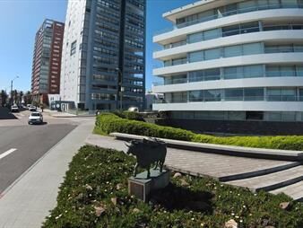 https://www.gallito.com.uy/alquilo-apartamento-3-dormitorios-punta-del-este-peninsula-inmuebles-27666733