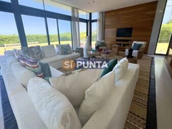 https://web5.gallito.com.uy/moderna-casa-en-primera-linea-de-manantiales-en-inmuebles-27608645