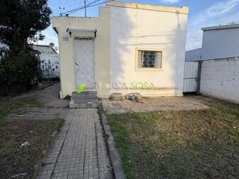 https://www.gallito.com.uy/para-reciclar-con-terreno-vaillant-esq-yaãez-inmuebles-27670836