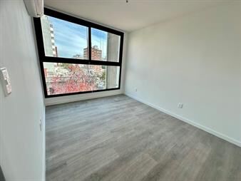 https://www.gallito.com.uy/franzini-y-sarmiento-apartamentos-de-1-y-2-dorms-a-estrenar-inmuebles-27615838