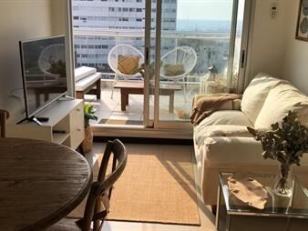 https://web5.gallito.com.uy/venta-penthouse-1-dormitorio-cordon-garaje-crenta-inmuebles-27599174