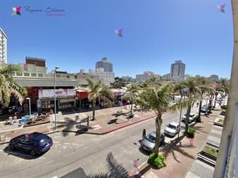 https://web5.gallito.com.uy/alquiler-anual-de-apartamento-en-el-corazon-de-gorlero-a-pa-inmuebles-27625106