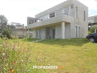 https://www.gallito.com.uy/casa-nueva-y-equipada-a-pocos-metros-de-la-playa-inmuebles-20462457