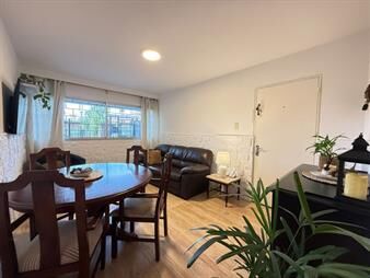 https://web5.gallito.com.uy/venta-apartamento-2-dormitorios-y-patio-en-buceo-inmuebles-27312731