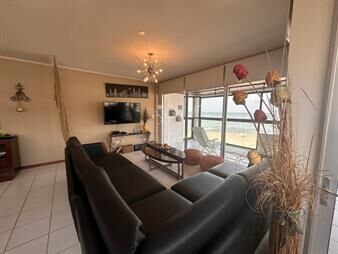https://web5.gallito.com.uy/apartamento-en-venta-en-el-emir-inmuebles-27514426