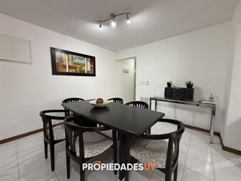 https://web5.gallito.com.uy/apartamento-en-venta-2-dormitorios-y-medio-inmuebles-27623702