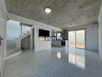 https://www.gallito.com.uy/departamento-en-venta-dos-dormitorios-maldonado-inmuebles-27615526