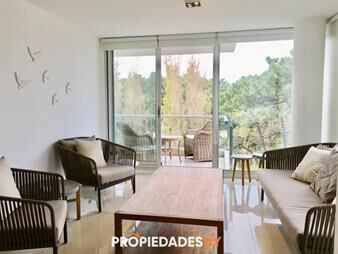 https://web5.gallito.com.uy/venta-departamento-playa-brava-2-dormitorios-2-inmuebles-27674589
