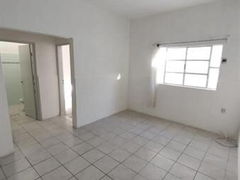 https://web5.gallito.com.uy/apartamento-2-dormitorios-en-la-blanqueada-y-inmuebles-27666198