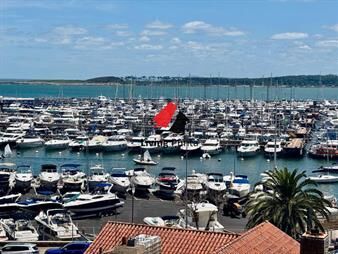 https://web5.gallito.com.uy/alquiler-de-apartamento-en-plena-peninsula-inmuebles-26617280