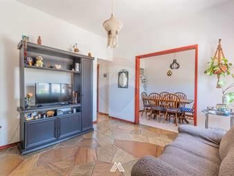 https://www.gallito.com.uy/venta-casa-apto-garaje-en-padron-unico-la-teja-inmuebles-26962368