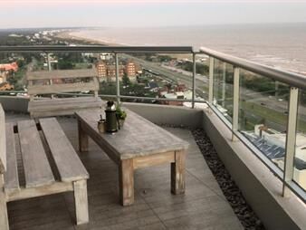 https://web5.gallito.com.uy/para-brillar-en-la-parada-10-de-playa-brava-de-inmuebles-22538315