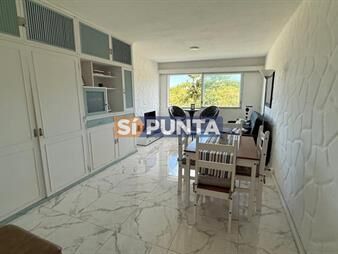 https://web5.gallito.com.uy/monoambiente-con-cocina-definida-primera-linea-inmuebles-27607973