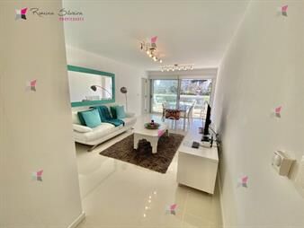 https://web5.gallito.com.uy/alquiler-temporal-apartamento-de-2-dormitorios-2-baños-1-e-inmuebles-27091878