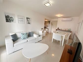 https://www.gallito.com.uy/apartamento-en-venta-2-dormitorios-en-edificio-inmuebles-27679343