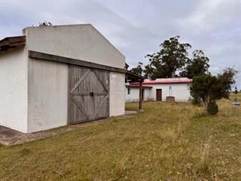 https://www.gallito.com.uy/campo-9-has-con-4355-m2-has-en-las-garzas-con-y-inmuebles-25347486