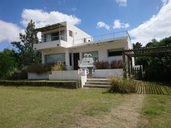 https://www.gallito.com.uy/casa-en-alquiler-temporario-tio-tom-2-dormitorios-inmuebles-27679464