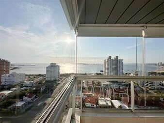 https://web5.gallito.com.uy/apartamento-em-venta-de-2-dormitorios-en-edificio-inmuebles-27679466