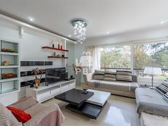 https://www.gallito.com.uy/apartamento-3-dormitorios-en-green-park-punta-inmuebles-25852199