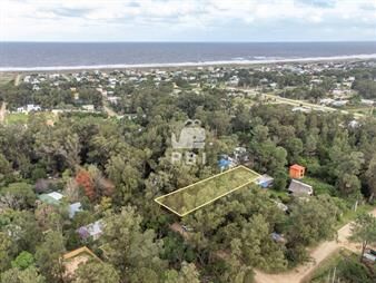 https://www.gallito.com.uy/lote-en-punta-negra-piriapolis-ref-pbi2699-inmuebles-23065810