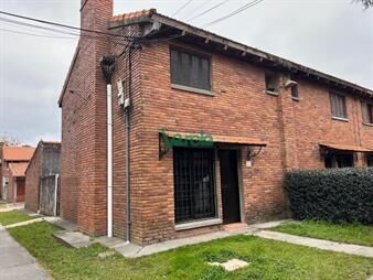 https://www.gallito.com.uy/venta-casa-en-complejo-3-dormitorios-inmuebles-27679723