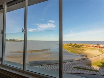 https://www.gallito.com.uy/señorial-apartamento-en-rambla-de-pocitos-3-dormitorios-inmuebles-27553268