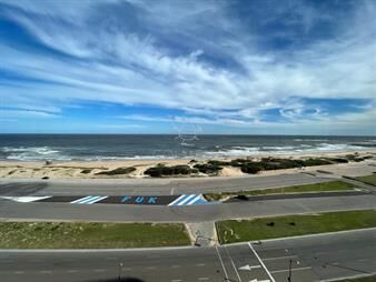 https://web5.gallito.com.uy/apartamento-de-3-dormitorios-en-torres-del-plata-inmuebles-26809616
