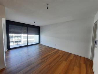 https://www.gallito.com.uy/venta-apartamento-de-2-dormitorios-con-terraza-en-molino-de-inmuebles-23710696
