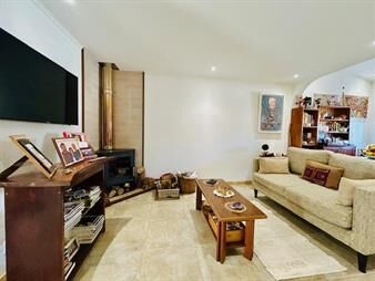 https://www.gallito.com.uy/venta-casa-reciclada-de-3-dormitorios-en-maldonado-inmuebles-27679431