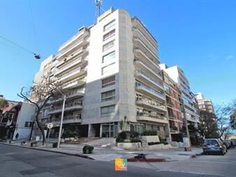 https://web5.gallito.com.uy/venta-de-apartamento-4-dormitorios-pocitos-inmuebles-27683202