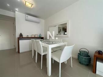 https://web5.gallito.com.uy/apartamento-en-venta-2-dormitorios-playa-brava-inmuebles-27683391