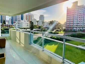 https://web5.gallito.com.uy/apartamento-en-venta-en-forest-tower-punta-del-inmuebles-24631714